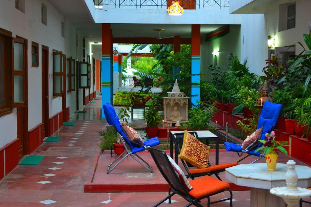 Hotel Harmony Khajurāho Exteriér fotografie